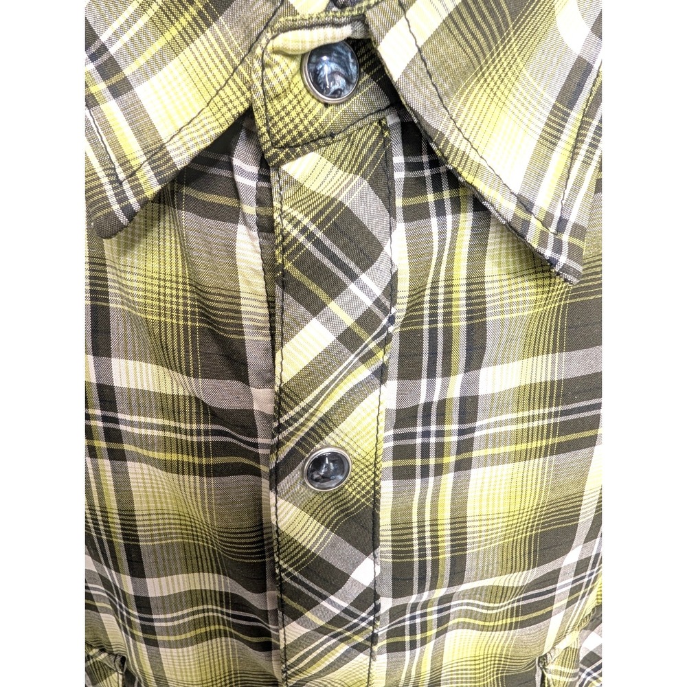 Kuhl Eluxur Men's Pearl Snap Short Sleeve Shirt - size XL - Green Plaid - Picture 7 of 16